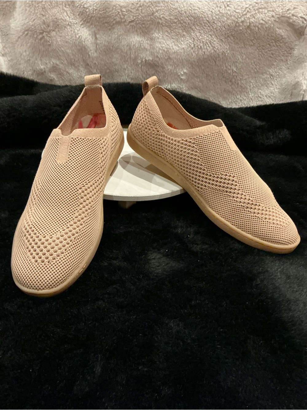 Born Antero Slip-On Knit Loafers in Blush Pink Size 8